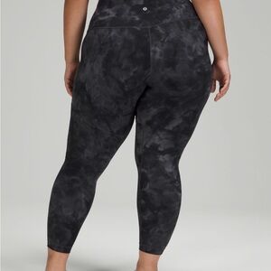 Lululemon tie dye black align legging size 2